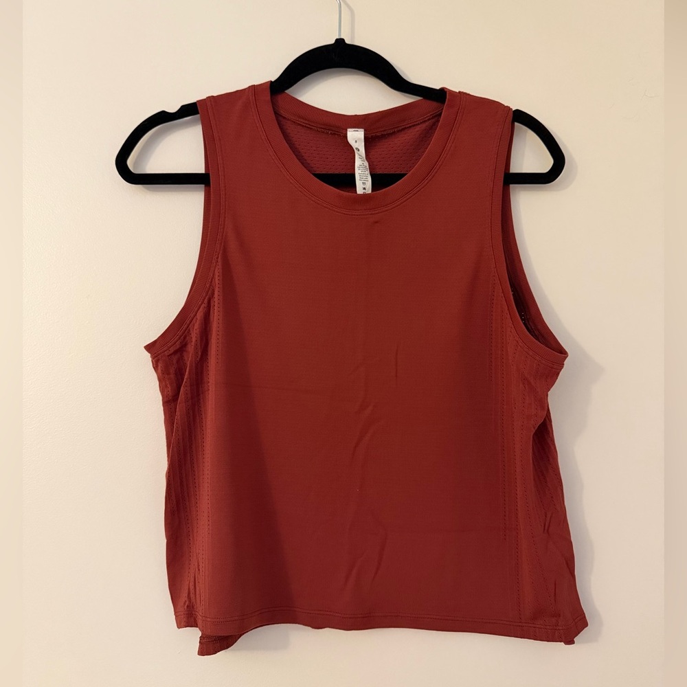NWOT - Lululemon - High-Low Swift Tank - Burnt Red - Size 8
